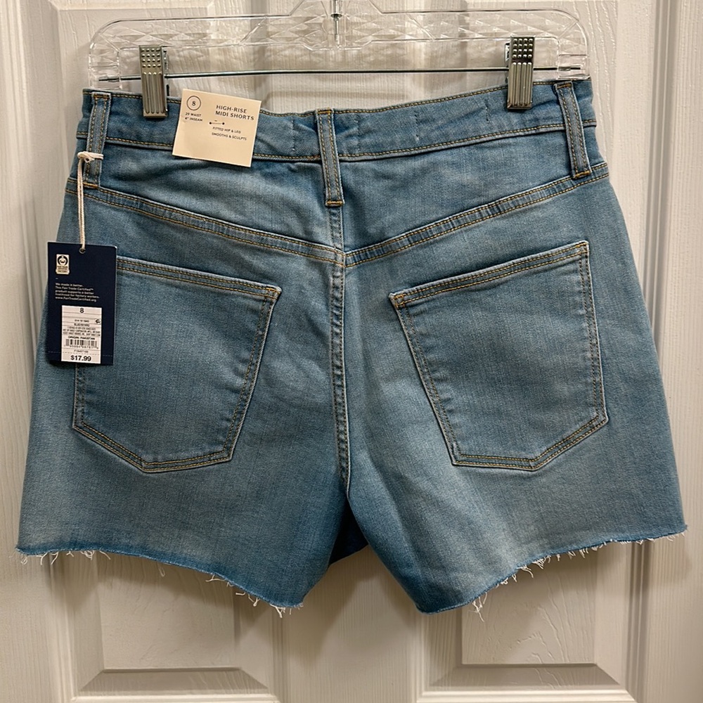 Universal Thread Mid Shorts - Picture 3 of 8